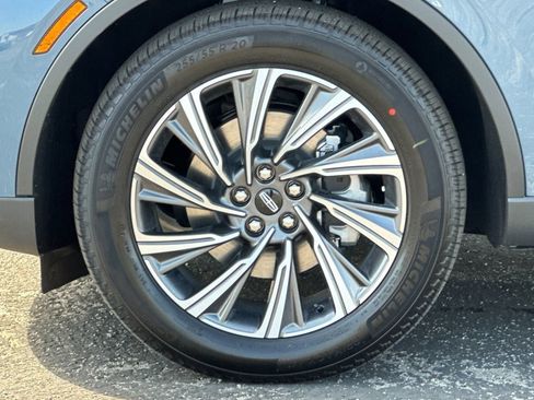 New 2026 Lincoln Aviator 2WD image 26