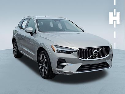 Used 2023 Volvo XC60 B5 Plus w/ Protection Package Premier