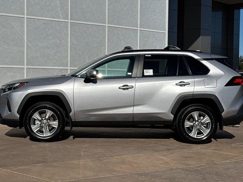 New 2025 Toyota RAV4 XLE image 7