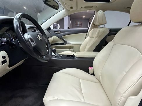 Used 2011 Lexus IS 250 image 12
