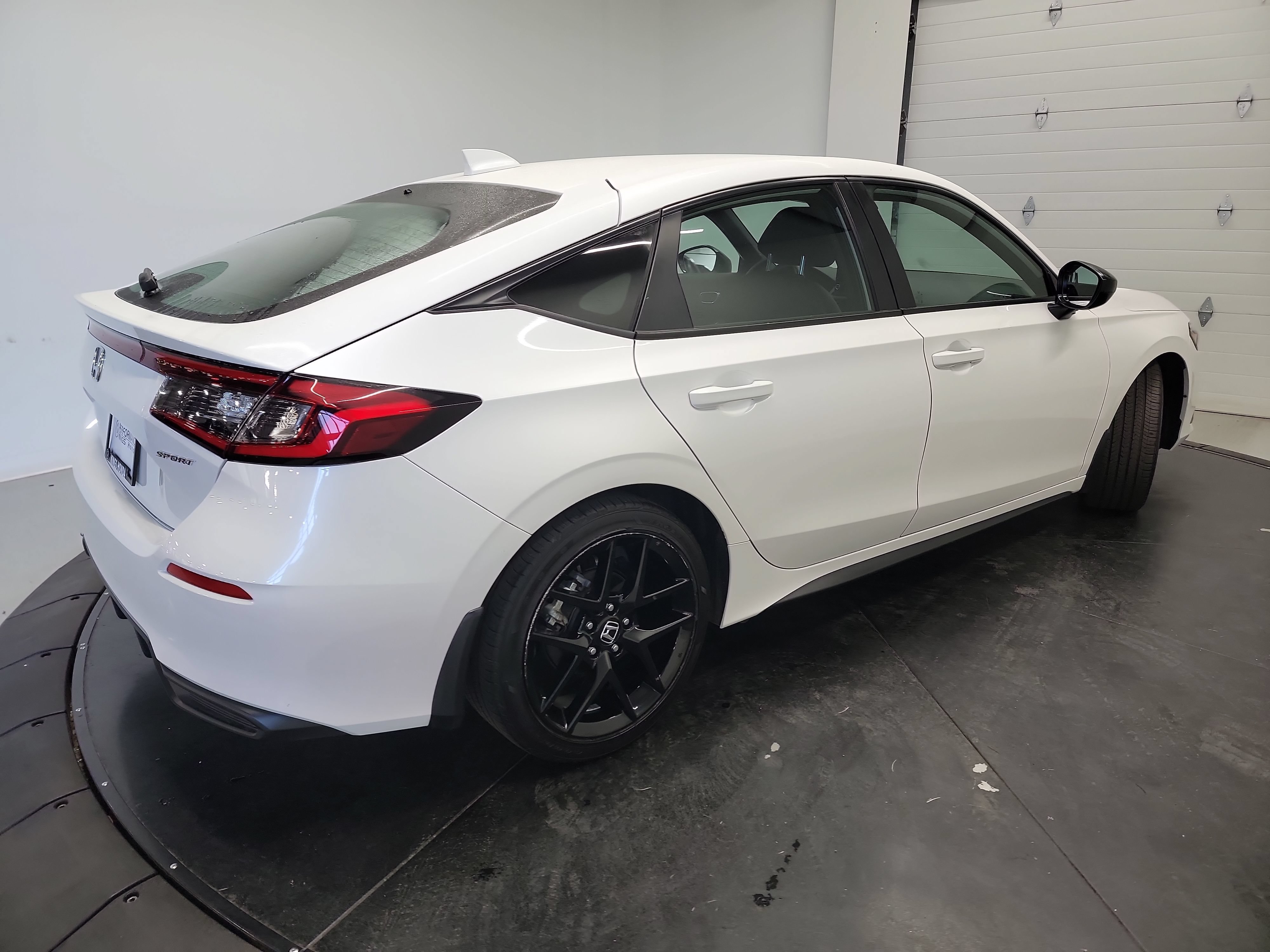 Used 2024 Honda Civic Sport image 9