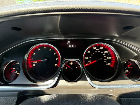 Used 2015 GMC Acadia SLT FWD image 27