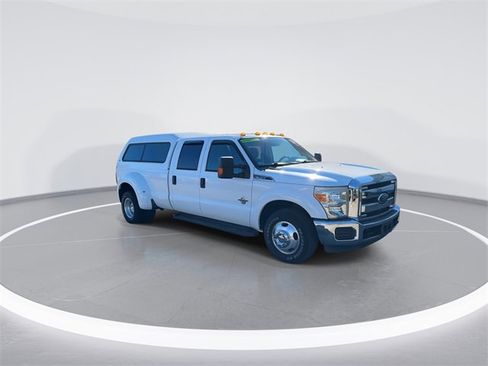 Used 2011 Ford F350 XLT w/ XLT Interior Pkg image 1
