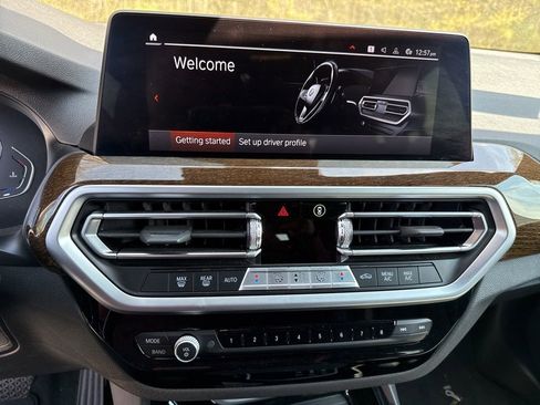 Used 2022 BMW X3 xDrive30i AWD/4WD image 10