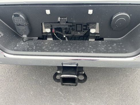 New 2026 GMC Sierra 2500 SLE image 7