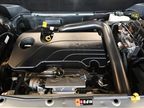 Used 2024 Chevrolet Equinox LT image 29