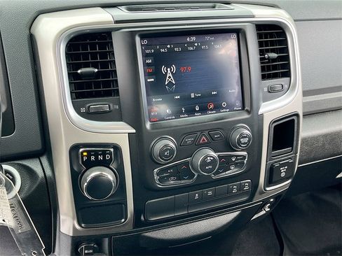Used 2019 RAM 1500 Big Horn image 14
