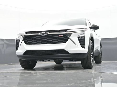 New 2026 Chevrolet Trax RS w/ Driver Confidence Package FWD image 48