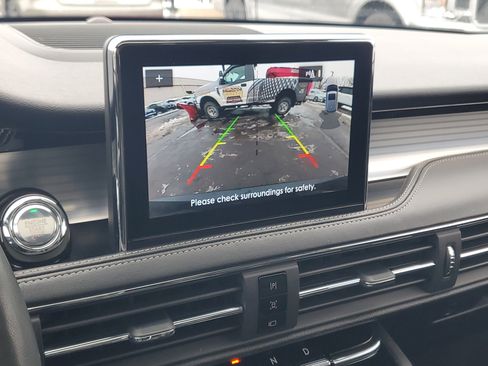 Certified 2022 Lincoln Corsair AWD w/ Premium Package image 17