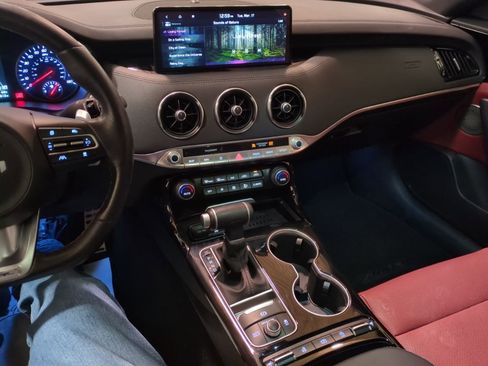 Certified 2023 Kia Stinger GT-Line w/ Sun & Sound Package image 23