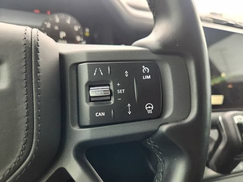Used 2023 Land Rover Defender 130 X AWD/4WD image 29