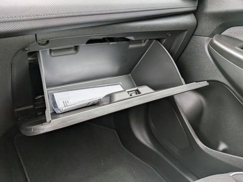 Used 2024 Chevrolet TrailBlazer LT image 24