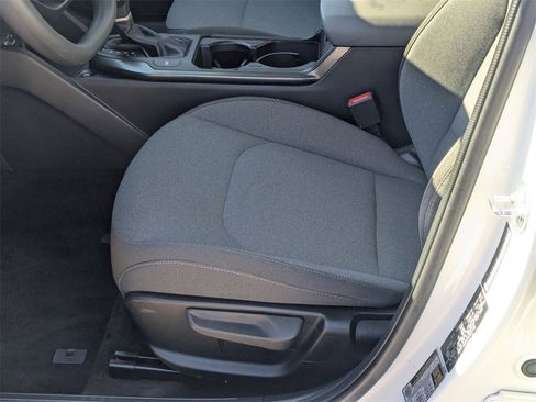 Used 2025 Kia K4 LXS image 23