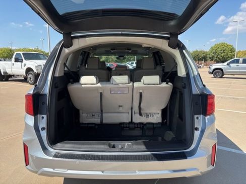 New 2026 Honda Odyssey Touring image 19