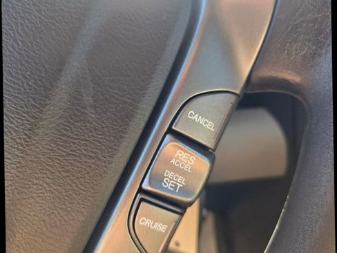 Used 2011 Honda Element LX image 21