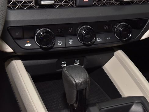 Used 2024 Honda Accord EX image 26