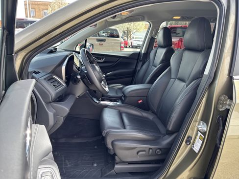 Used 2023 Subaru Ascent Limited image 10