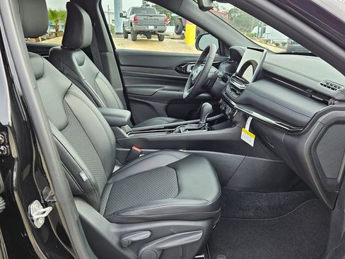 New 2026 Jeep Compass Latitude AWD/4WD image 15