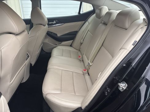 Used 2019 Nissan Maxima 3.5 SV w/ Floor Mat Group image 31