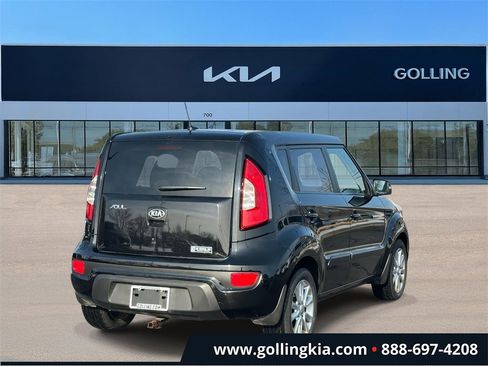 Used 2013 Kia Soul + image 3