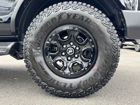 New 2026 Ford Bronco Outer Banks w/ Sasquatch Package AWD/4WD image 17