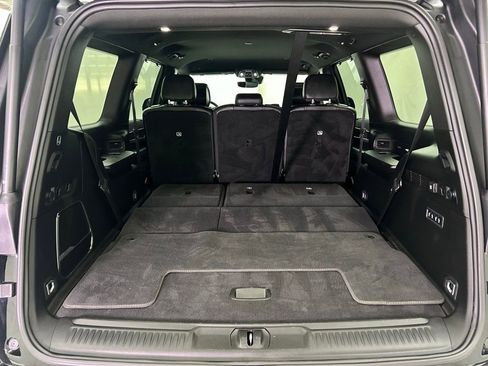 Used 2022 Jeep Wagoneer Series III w/ Convenience Group I image 14