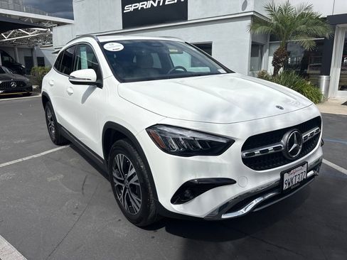Used 2026 Mercedes-Benz GLA 250 image 2
