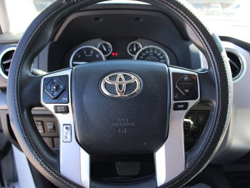 Used 2016 Toyota Tundra SR5 w/ SR5 Upgrade Package RWD image 26