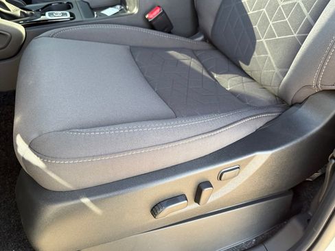 New 2026 Nissan Frontier SV image 20