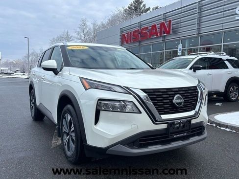 Certified 2023 Nissan Rogue SV w/ SV Premium B Package AWD/4WD image 1