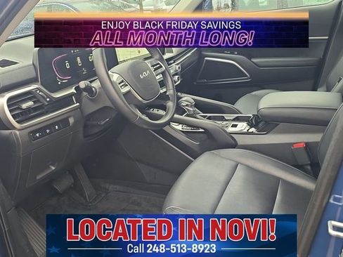 Used 2023 Kia Telluride S image 11