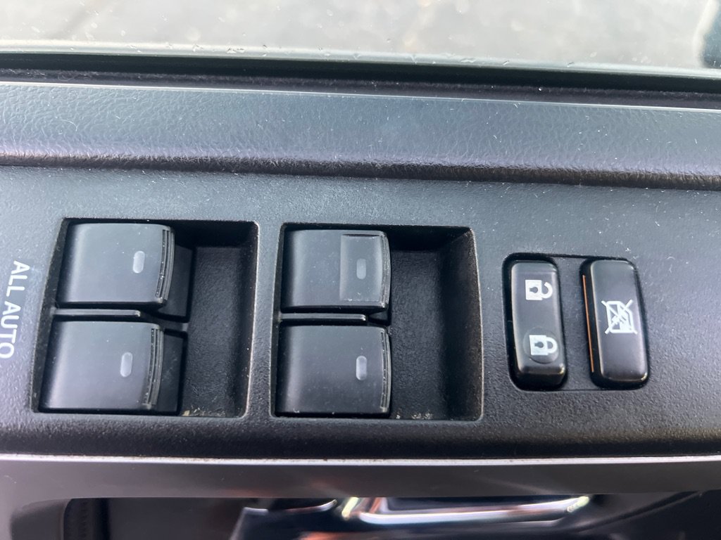 Used 2017 Toyota 4Runner SR5 Premium AWD/4WD image 23