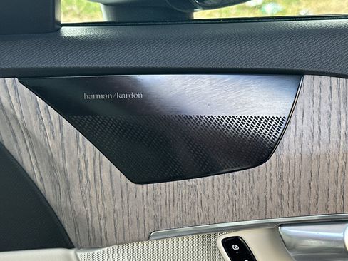 Certified 2023 Volvo XC90 T8 Plus w/ Protection Package Premier AWD/4WD image 21