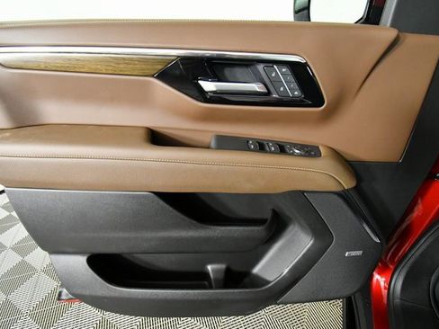 New 2026 Chevrolet Suburban High Country image 21