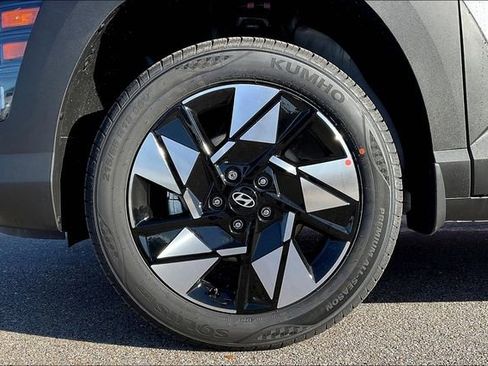 New 2025 Hyundai Kona SEL image 12