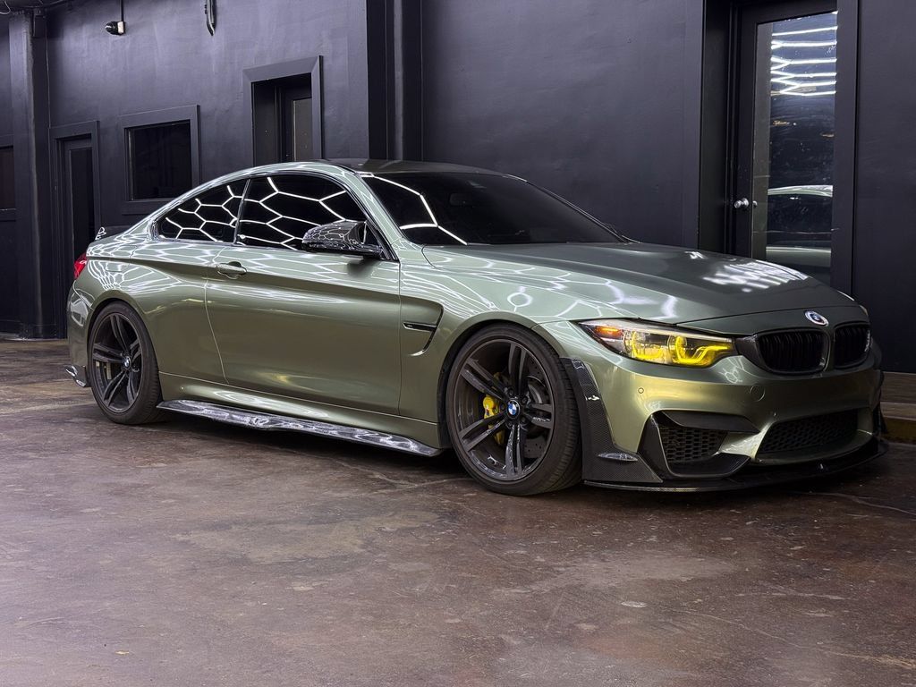 Used 2018 BMW M4 Coupe RWD image 11