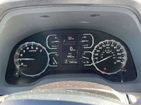 Used 2018 Toyota Tundra SR5 w/ SR5 Upgrade Package image 23