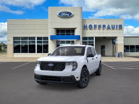 New 2025 Ford Maverick XLT w/ Equipment Group 302A image 26