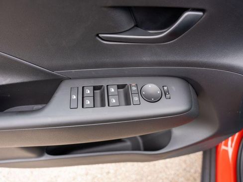 New 2026 Hyundai Kona SE image 17