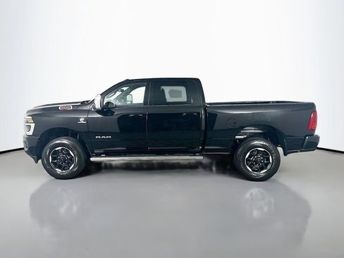 New 2025 RAM 2500 Laramie AWD/4WD image 4