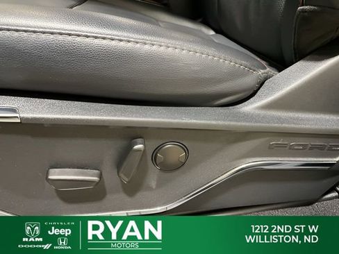 Used 2024 Ford F250 Lariat w/ Sport Appearance Package image 30