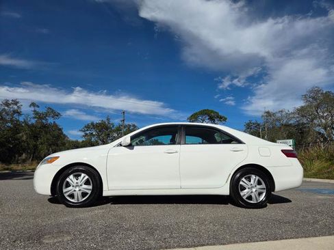 Used 2008 Toyota Camry LE image 11