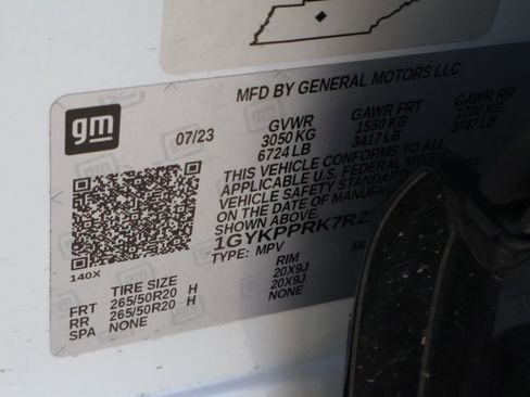 Certified 2024 Cadillac Lyriq Luxury image 27