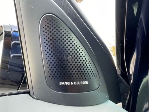 Used 2025 Genesis GV60 Advanced image 23