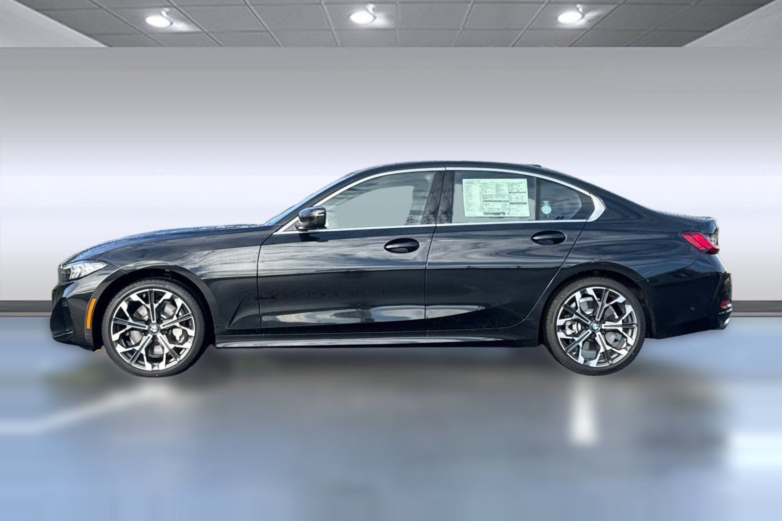 Used 2026 BMW 330i Sedan w/ Premium Package RWD image 2