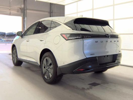 Used 2025 Nissan Murano SL AWD/4WD image 2