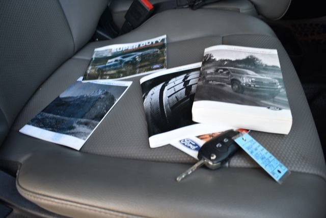 Used 2022 Ford F250 XL w/ STX Appearance Package AWD/4WD image 17