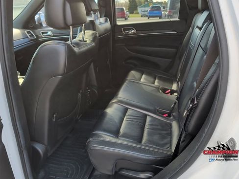 Used 2014 Jeep Grand Cherokee Limited image 15