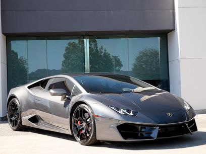 Used 2016 Lamborghini Huracan LP 580-2