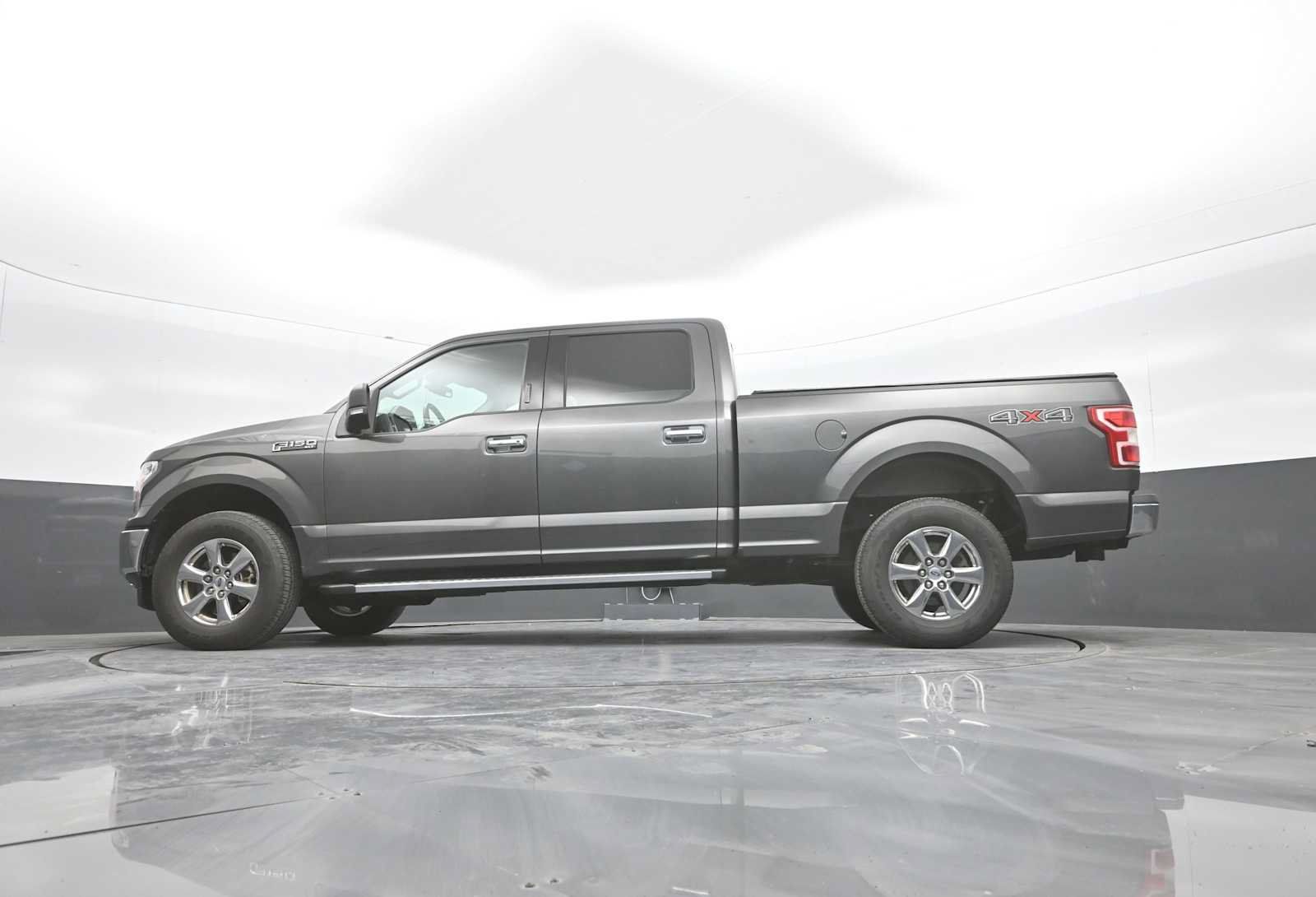 Used 2020 Ford F150 XLT w/ Equipment Group 302A Luxury AWD/4WD image 38